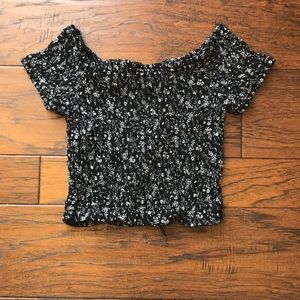 Black floral crop top